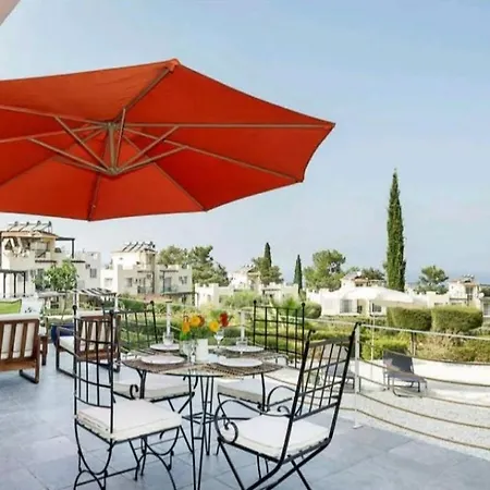 Apartmán Amazing Sea View -3 Bed Ground Floor Garden