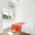 公寓 Amazing Sea View -3 Bed Ground Floor Garden 凯里尼亚