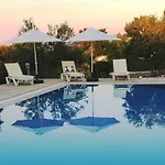 Amazing Sea View -3 Bed Ground Floor Garden 公寓
