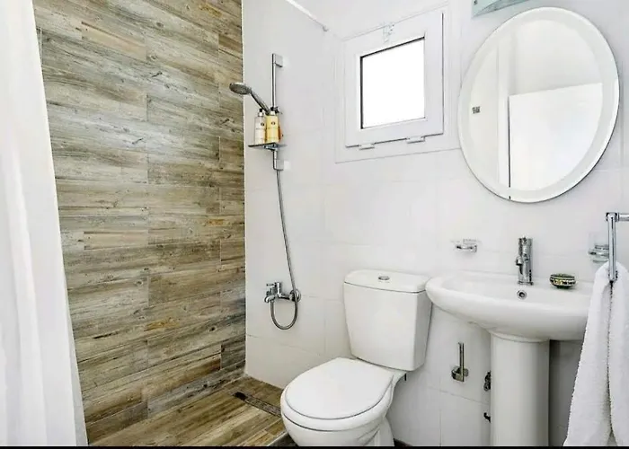 Amazing Sea View -3 Bed Ground Floor Garden Kyrenia (Northern Cyprus)