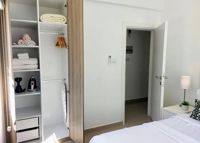 Lejlighed Amazing Sea View -3 Bed Ground Floor Garden *