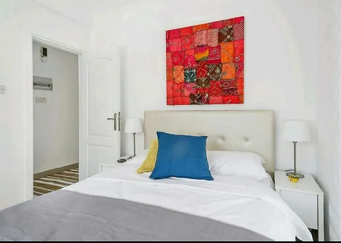 Amazing Sea View -3 Bed Ground Floor Garden * Kyrenia (Northern Cyprus)