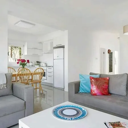 Apartment Amazing Sea View -3 Bed Ground Floor Garden *