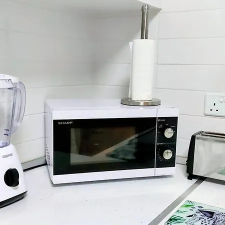 Apartment Amazing Sea View -3 Bed Ground Floor Garden *