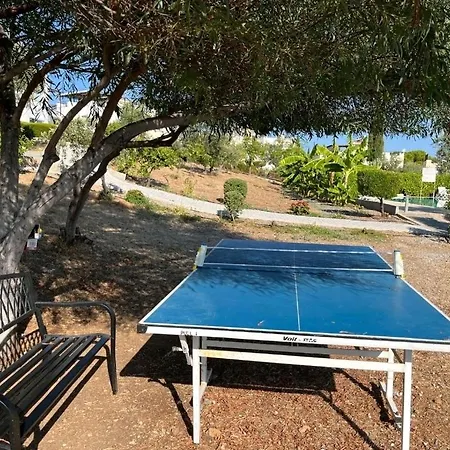 Amazing Sea View -3 Bed Ground Floor Garden